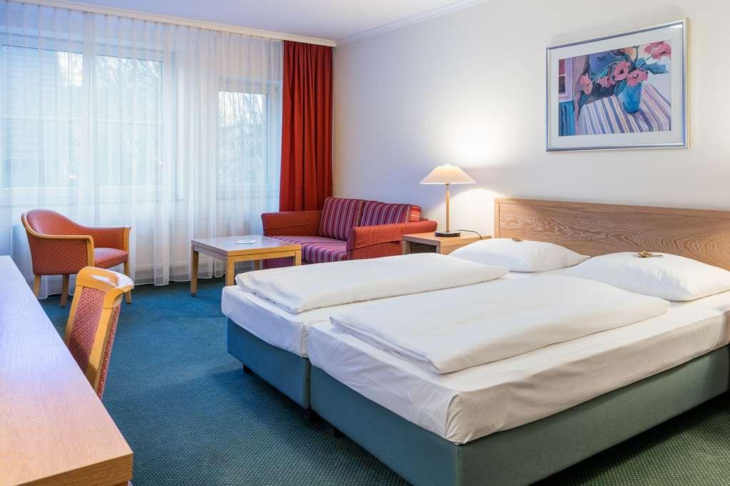 Upstalsboom Parkhotel Emden Oda fotoğraf