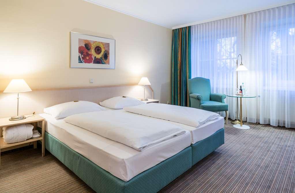Upstalsboom Parkhotel Emden Oda fotoğraf